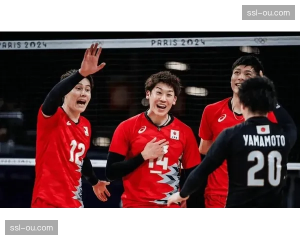 报道：鹰眼回放显示压线1毫米，巴西男排凭借关键挑战得分险胜法国