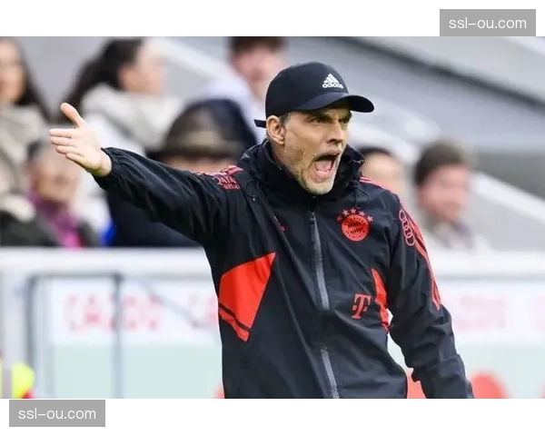 拜仁训练基地增设定位球专项训练区，图赫尔强化死球战术